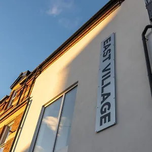 https://apt-contemporary-2-bed-belfast-east-village.belfasthotelsireland.com